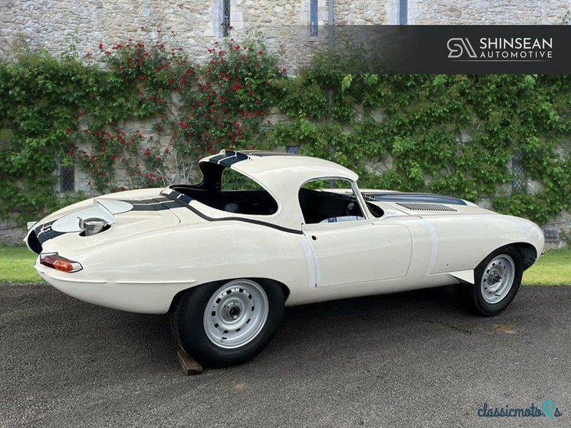 1963' Jaguar E-Type photo #3