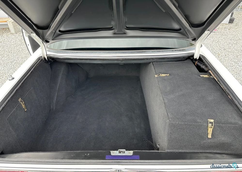 1971' Mercedes-Benz W114 photo #6