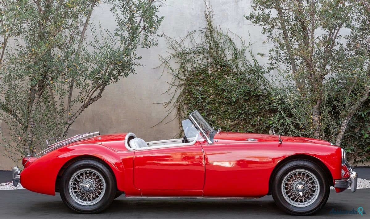 1958' MG MGA photo #3