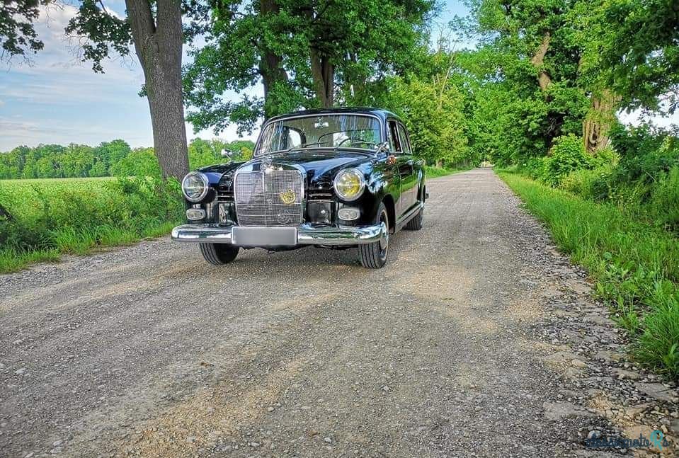 1958' Mercedes-Benz Klasa E photo #1