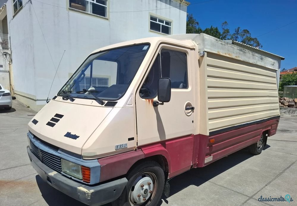 1988' Renault Master photo #1