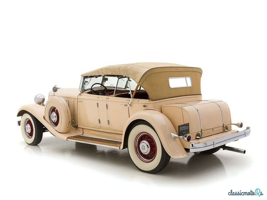 1933' Chrysler Imperial photo #4