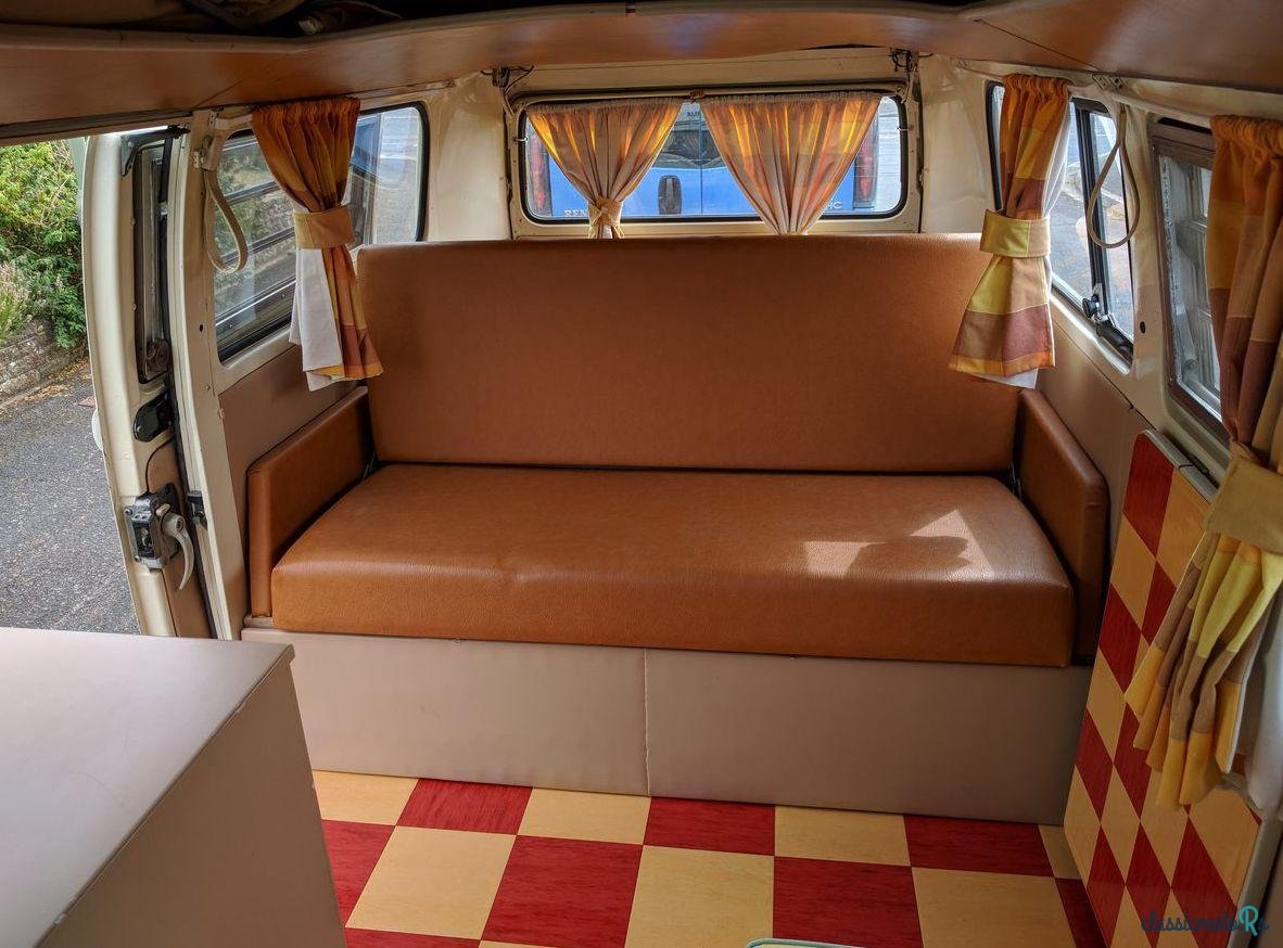 1971' Volkswagen Camper T2 Bay Window photo #3