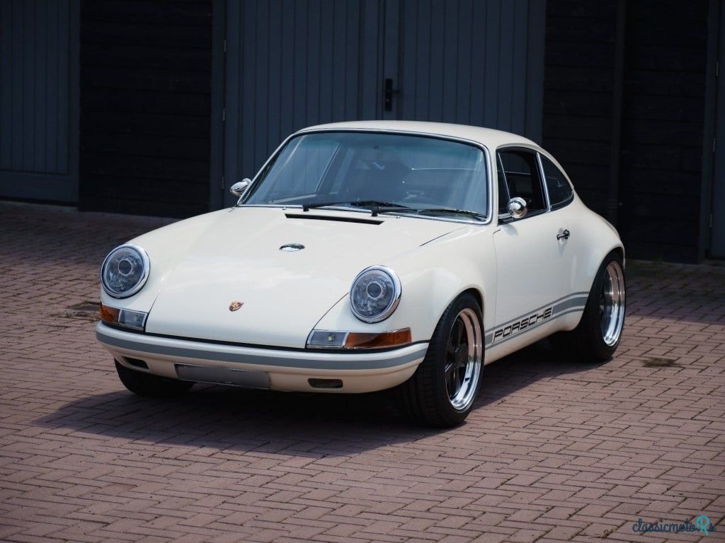 1976' Porsche 911 photo #1