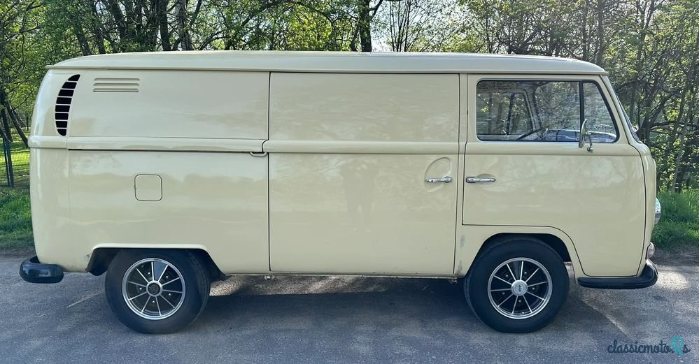 1969' Volkswagen Transporter photo #4