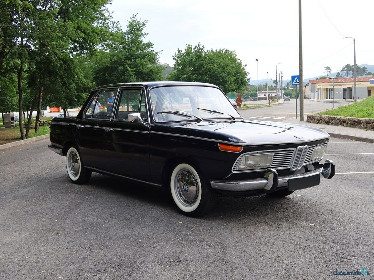 1975' BMW 2000 photo #6