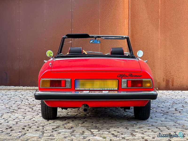 1975' Alfa Romeo Spider photo #6