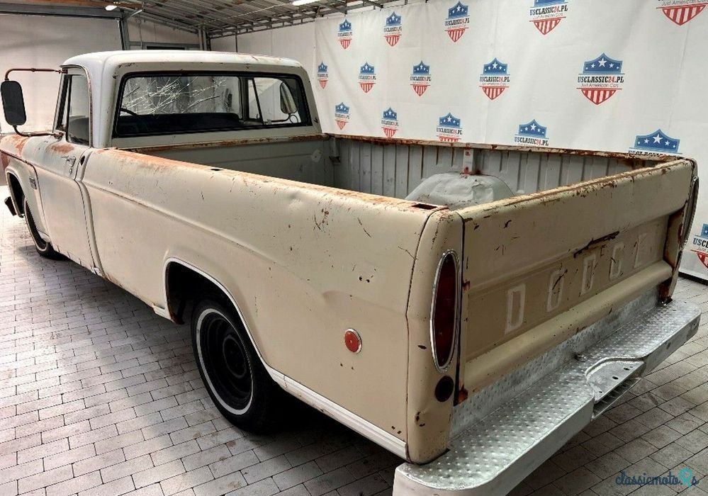 1968' Dodge D100 photo #6