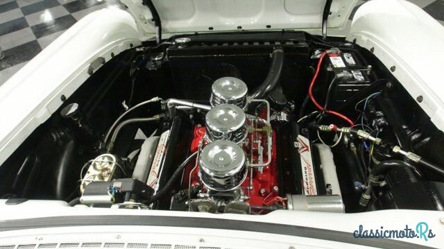 1957' Ford Fairlane photo #2