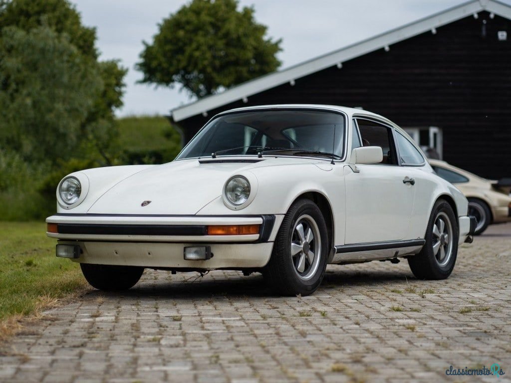 1976' Porsche 911 photo #2