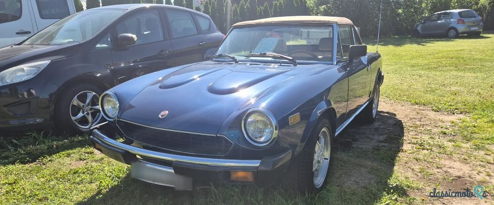 1980' Fiat 124 Spider photo #2
