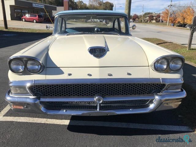 1958' Ford Custom photo #2