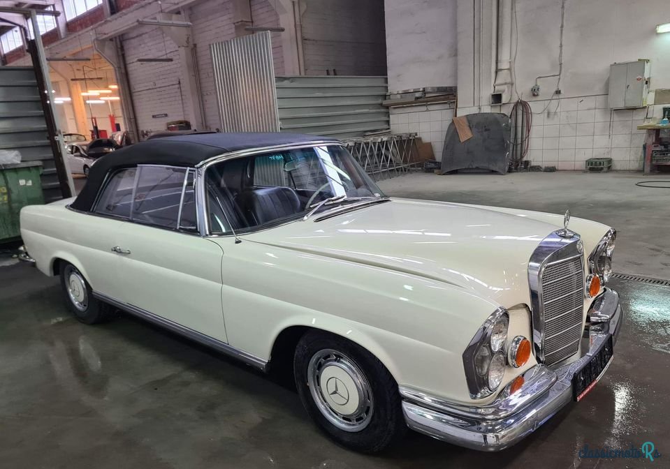 1964' Mercedes-Benz W111 photo #1