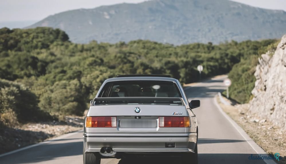 1988' BMW Série 3 photo #3