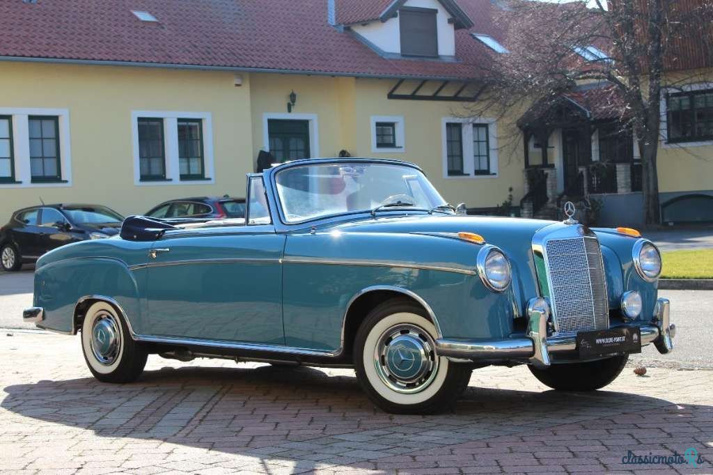 1958' Mercedes-Benz 220S Ponton photo #5