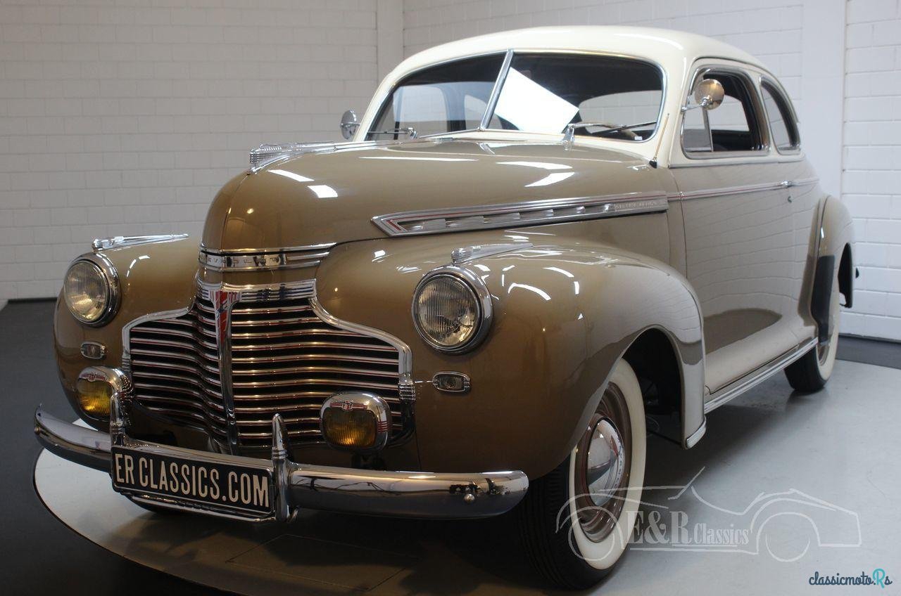 1941' Chevrolet Delux Special De Luxe photo #2