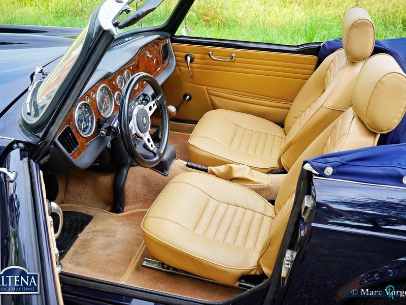 1966' Triumph TR4 photo #6