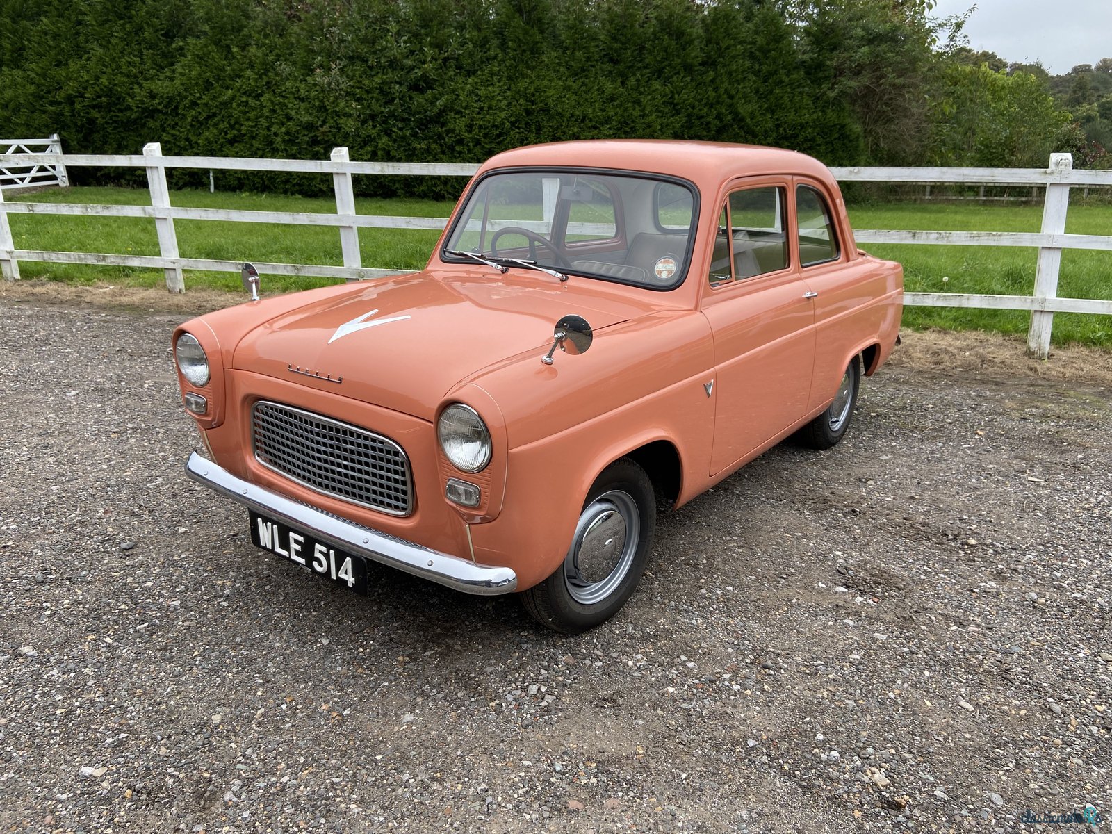 1959' Ford Anglia photo #2