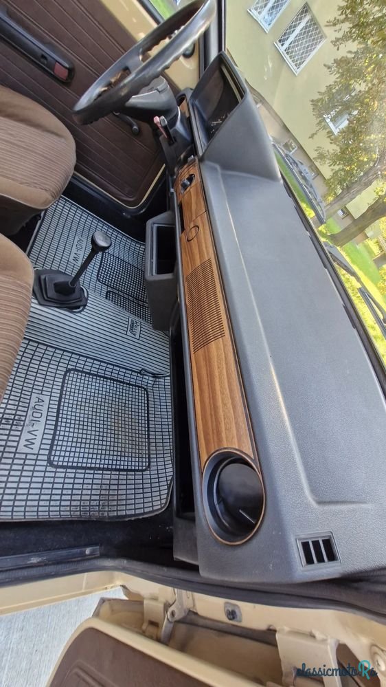 1980' Volkswagen Polo photo #6