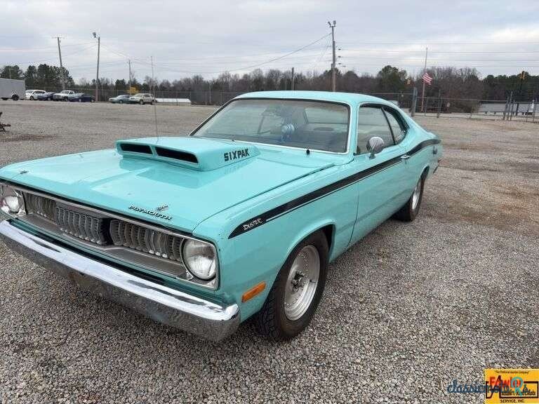 1972' Plymouth Valiant photo #1