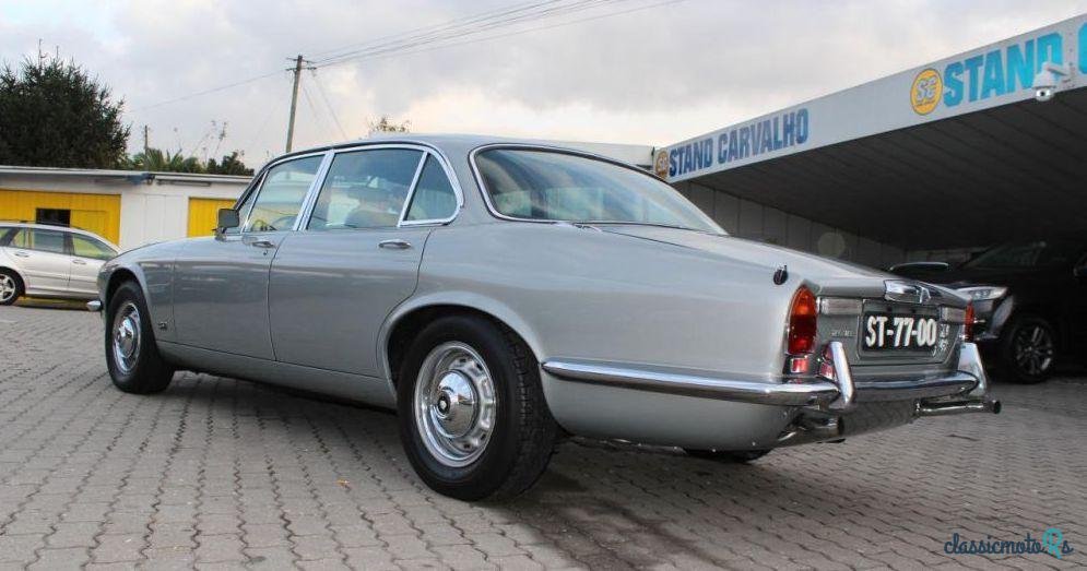 1976' Jaguar XJ photo #4