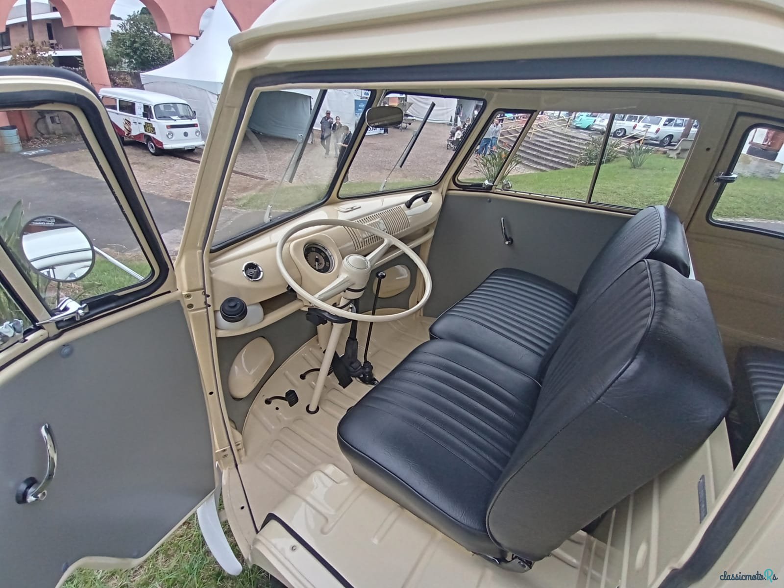 1972' Volkswagen Vans photo #4