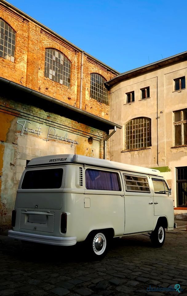 1973' Volkswagen Transporter photo #4