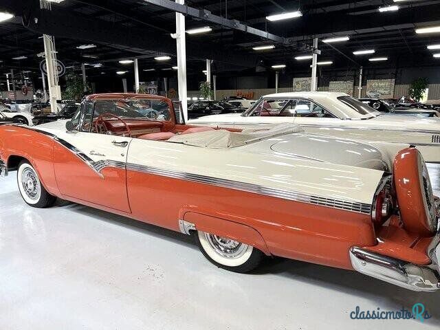 1956' Ford Fairlane photo #6
