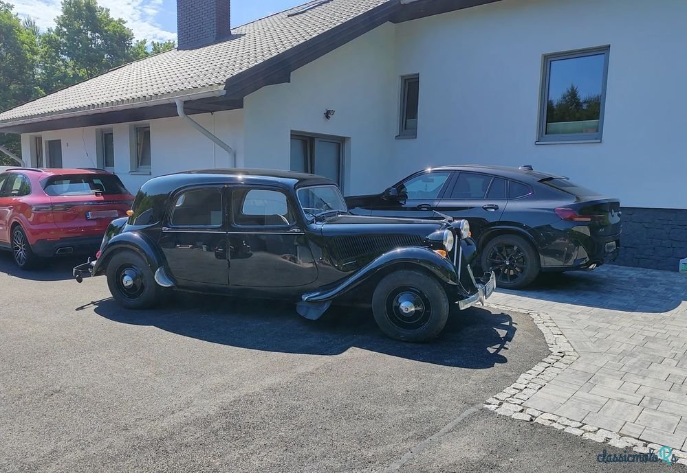 1955' Citroen C11 photo #6