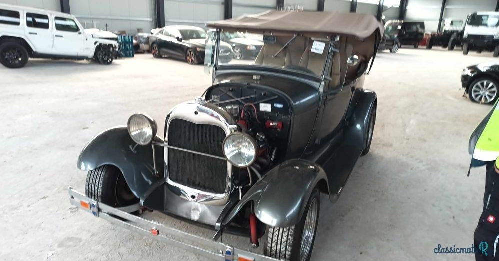 1930' Ford photo #2