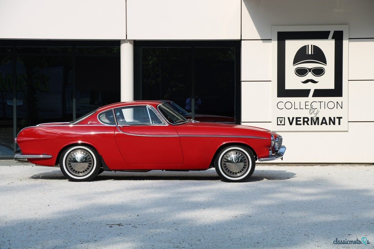 1961' Volvo P1800 photo #2