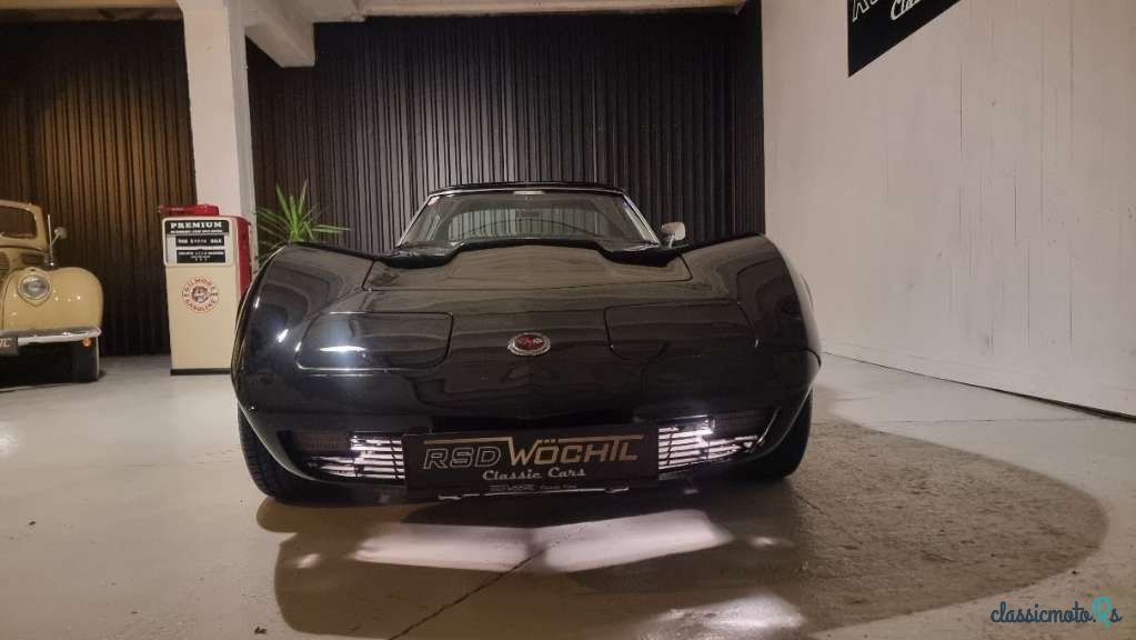 1974' Chevrolet Corvette photo #3