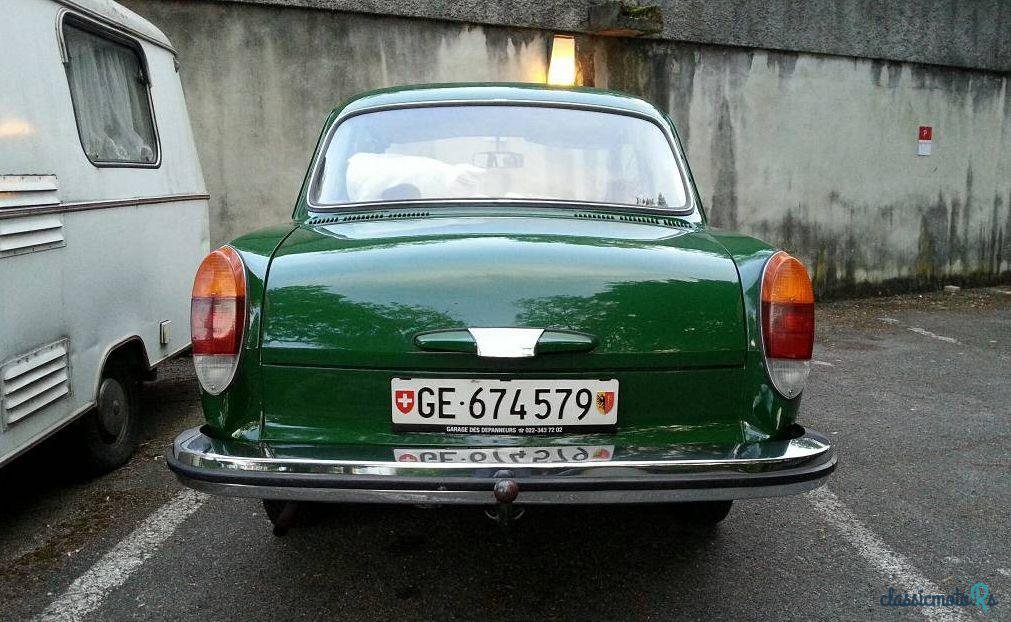 1971' Volkswagen Notchback photo #2