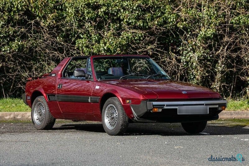 1989' Fiat X1/9 photo #1