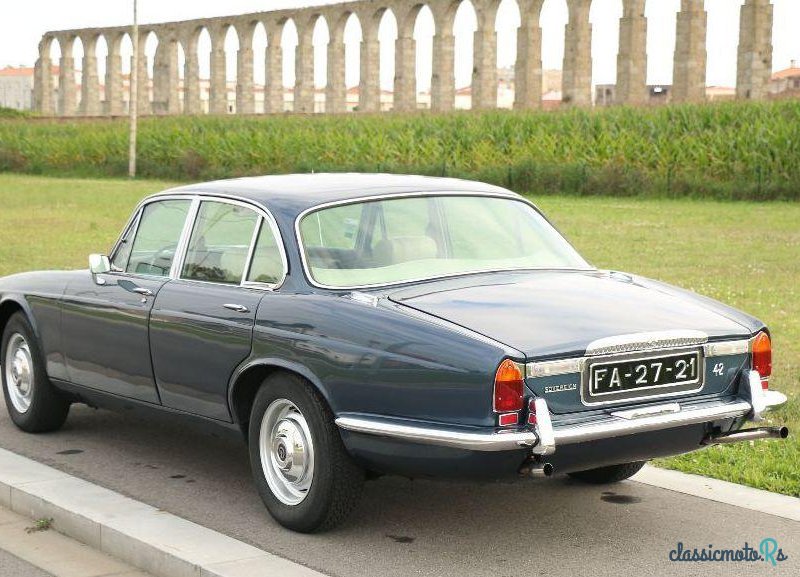 1971' Jaguar Daimler Sovereign 4.2 photo #4