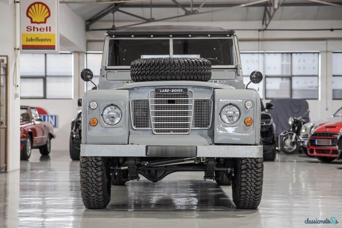 1973' Land Rover Series 3 photo #3