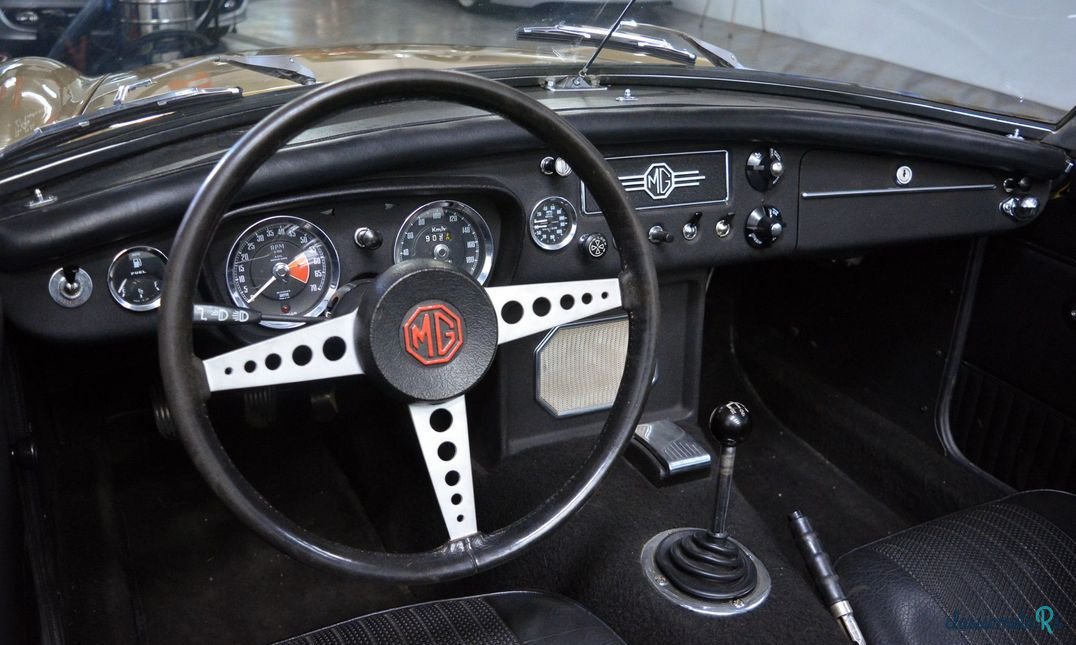 1971' MG MGB photo #6