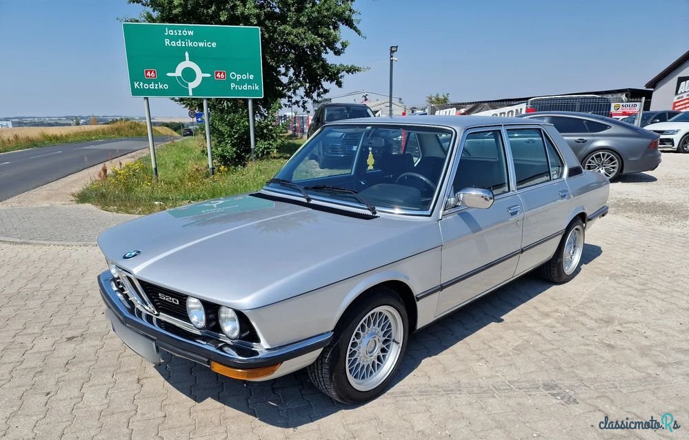 1979' BMW Seria 5 520 photo #1
