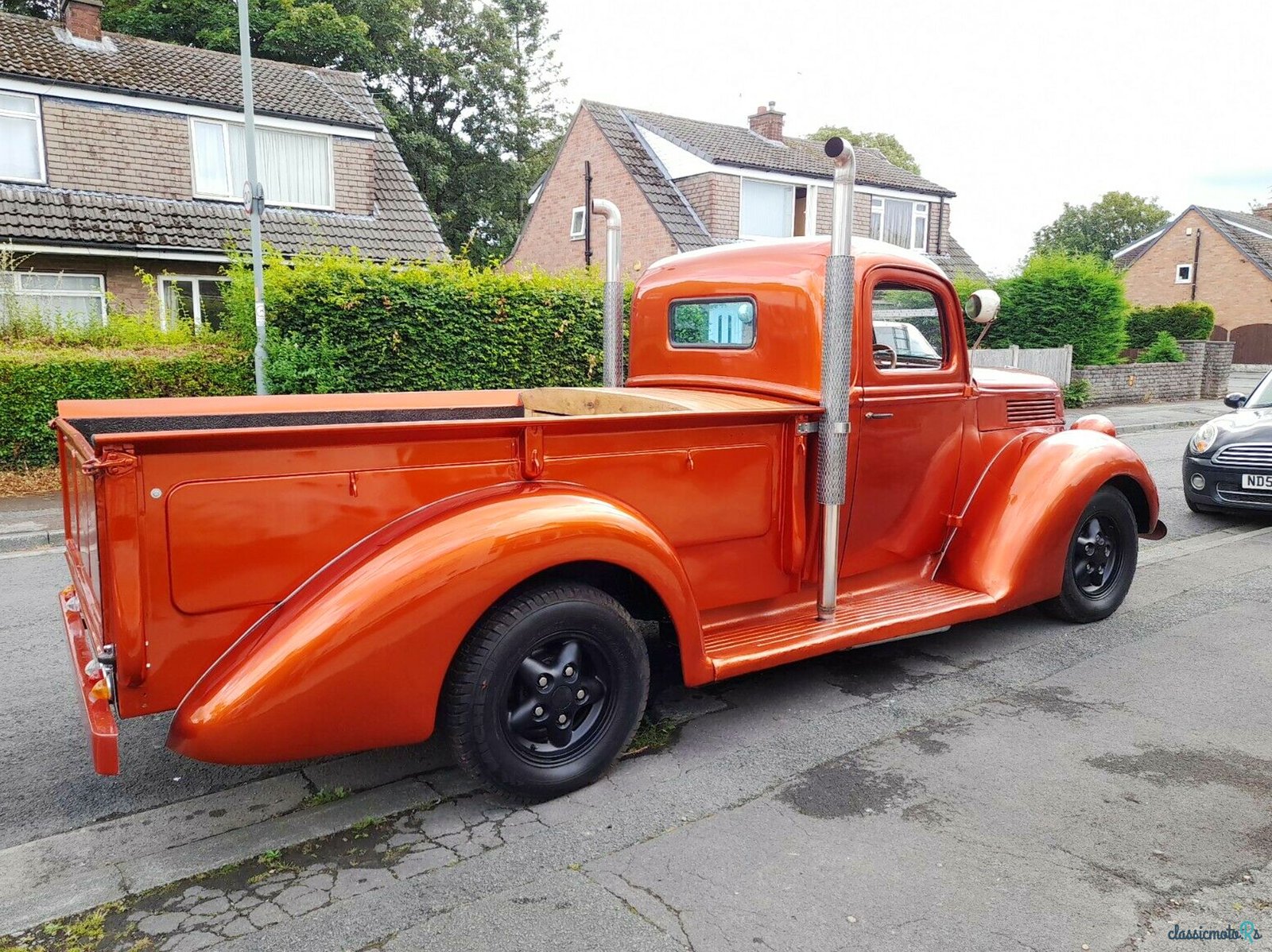 1946' Ford Pick Up photo #4