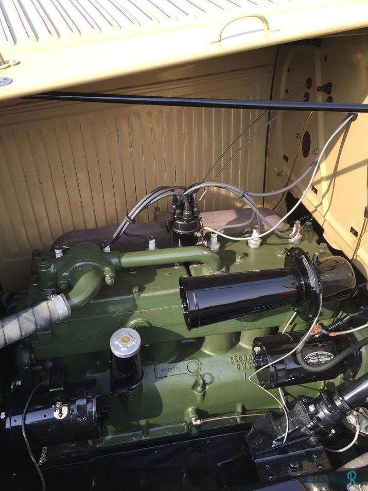 1929' Pontiac 3 Window Coupe photo #3