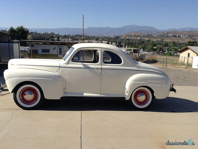 1941' Ford photo #2