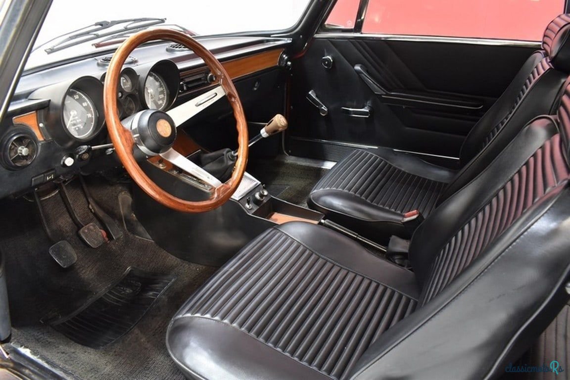 1975' Alfa Romeo Gt Junior photo #6