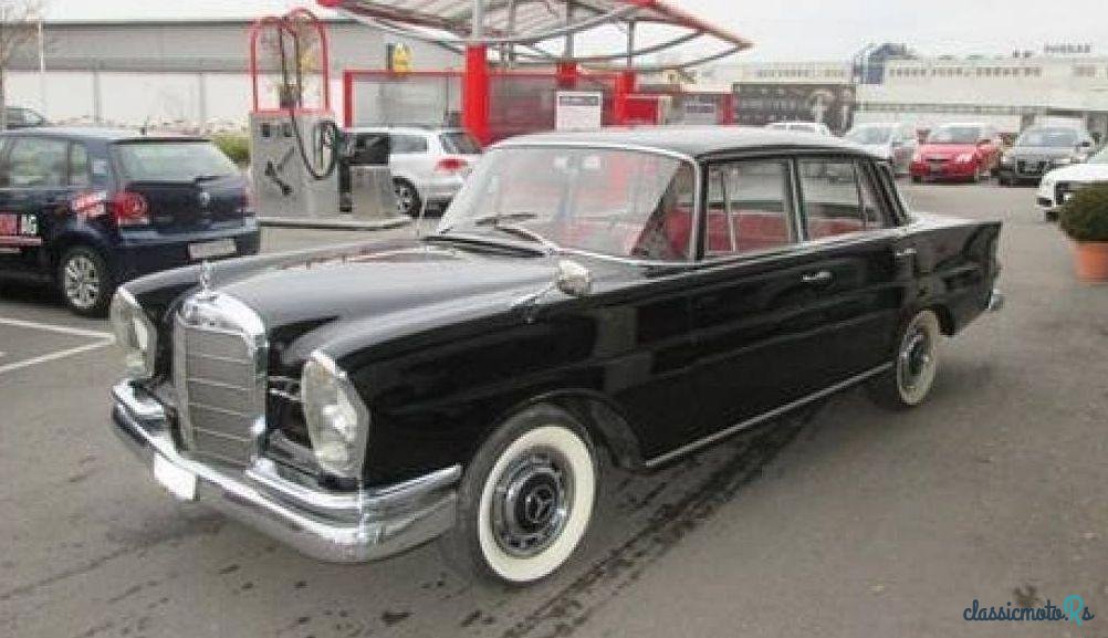 1961' Mercedes-Benz 220 photo #2