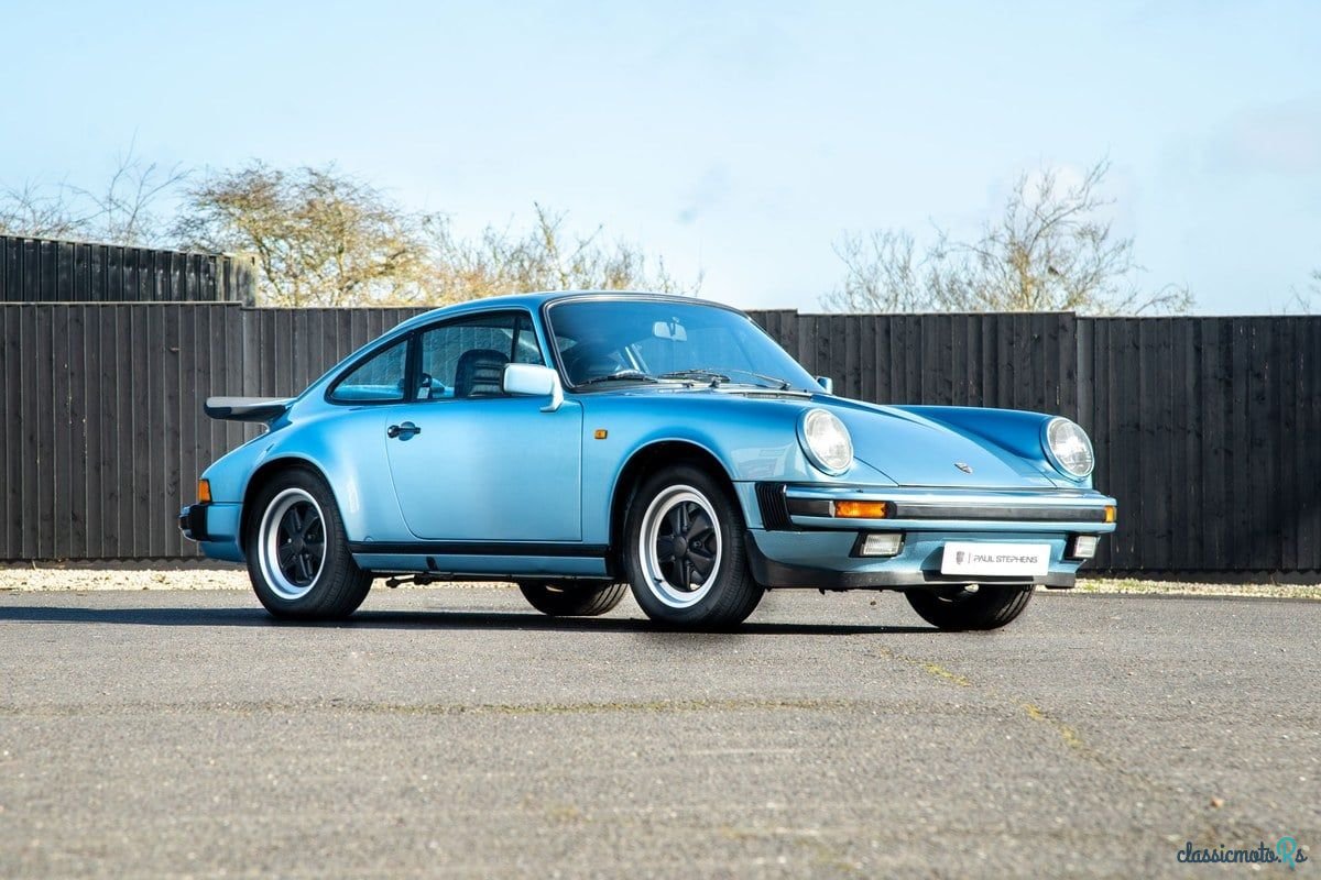1982' Porsche 911 photo #1