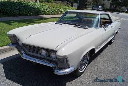 1963' Buick Riviera Coupe photo #3