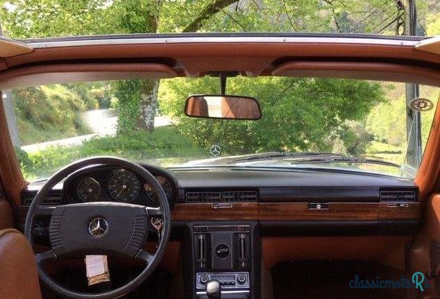 1974' Mercedes-Benz 280 photo #3