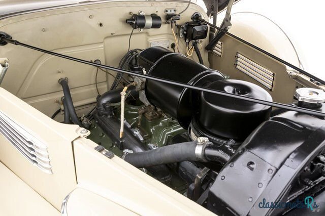 1940' Cadillac Series 75 photo #5