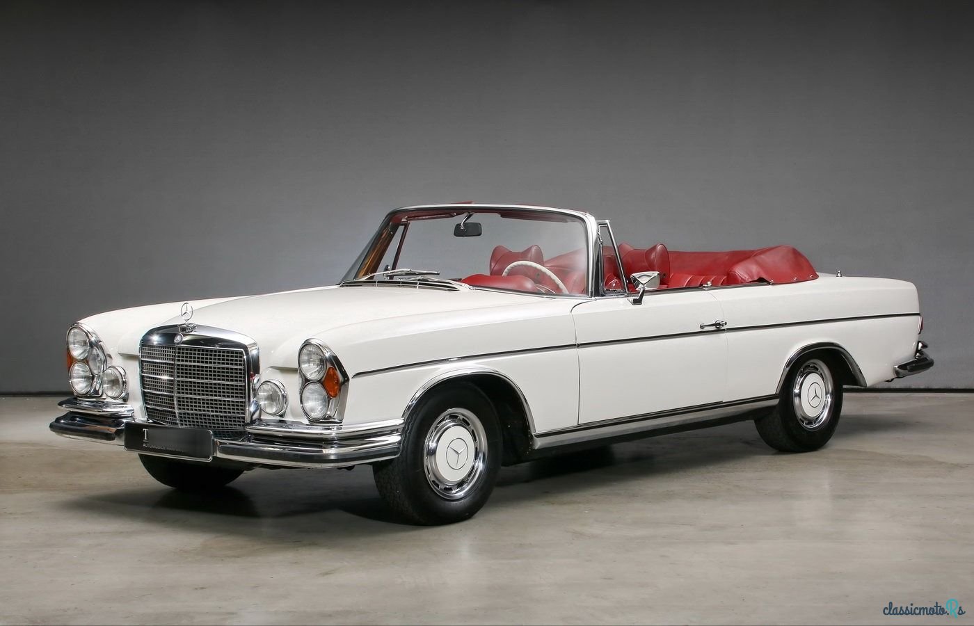 1970' Mercedes-Benz 280SE photo #1