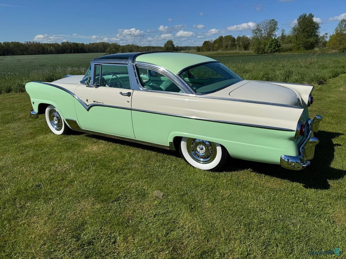 1955' Ford Crown Victoria photo #3