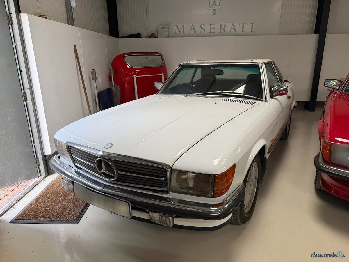 1988' Mercedes-Benz Sl Class photo #2